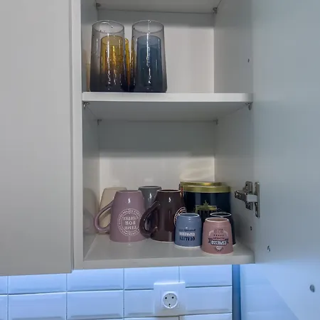 Gimispaceone - White Tower Singature *