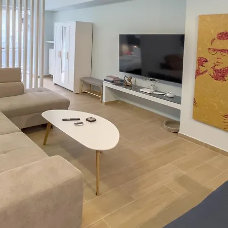 Gimispaceone - White Tower Singature Selanik