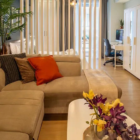 Διαμέρισμα Gimispaceone - White Tower Curated With Balcony *
