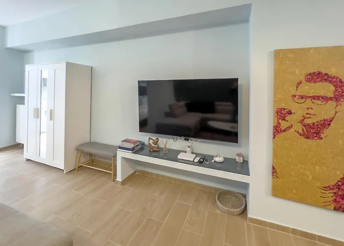 Gimispaceone - White Tower Singature * Selanik