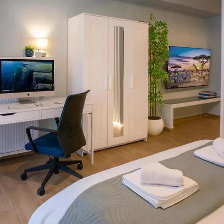 Apartmán Gimispaceone - White Tower Curated With Balcony *